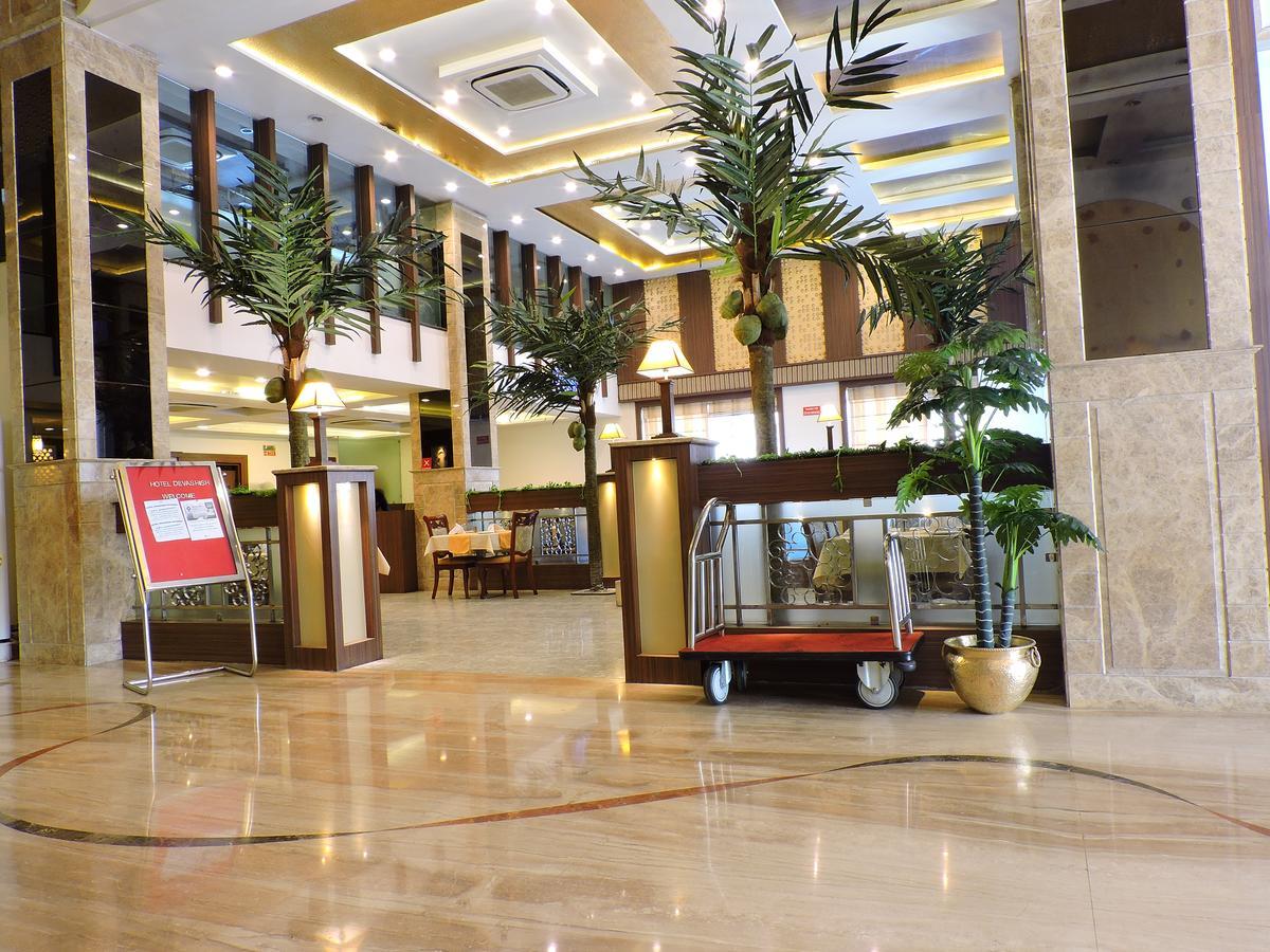 Hotel Devashish Халдвани Экстерьер фото